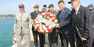 Dumlupınar Denizaltı Şehitleri Anıldı