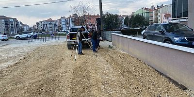 Ekipler, Çalışmalarına Devam Ediyor
