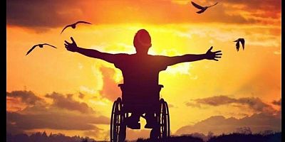 En Büyük Engel Sevgisizlik ve Cehalettir