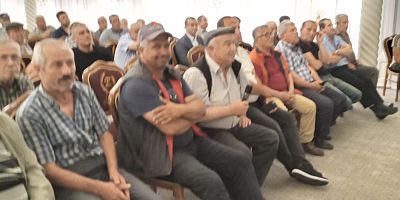 Evreşe’li Üreticilerle Bilgilendirme Toplantısı Yapıldı