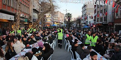Gelibolu Belediyesi’nden 5 Bin Kişilik İftar