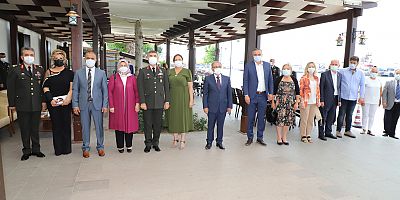 Gelibolu’da Resmi Bayramlaşma Töreni Düzenlendi