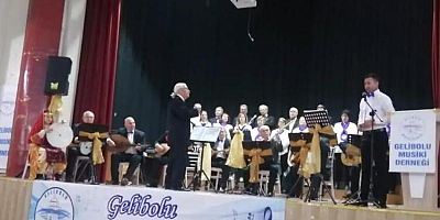 Gelibolu Musiki Derneği, Türk Halk Müziği Konseri Verdi