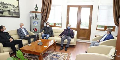 Göğüsgeren’den Başkan Özacar’a Ziyaret