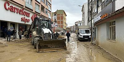 Gölcük Caddesi’nde Çalışmalar Devam Ediyor