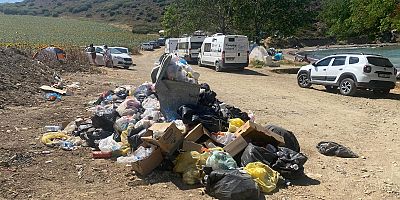Güneyli Sahilinde Çöp Sorunu Devam Ediyor