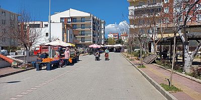 Halk Pazarı, Perşembe Günü Kuruldu
