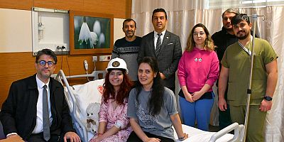 Hastanede Anlamlı Baret Takma Töreni