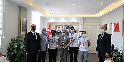 Havalı Tabanca Sporcularından Vali İlhami Aktaş’a Ziyaret