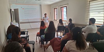 İlçe Sağlık Müdürlüğünde Bilgilendirmeler Devam Ediyor