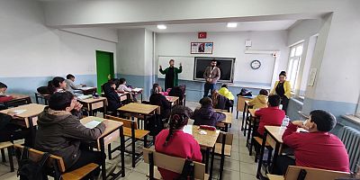 İlçe Sağlık Müdürlüğünden Evreşe İlkokuluna Ziyaret