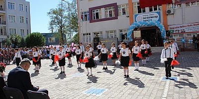 İlköğretim Haftası Kutlandı