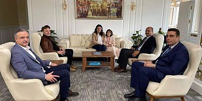 İskenderoğlu’dan Kaymakam Bekir Abacı’ya Ziyaret