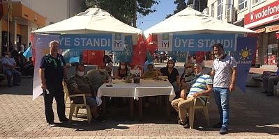 İyi Parti’den Üye Kayıt Standı
