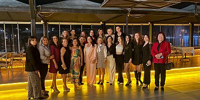 Kadın Emlak Danışmanları Birlik Yemeğinde Buluştu