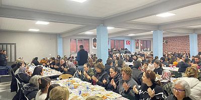 Kavakköy’de Kadir Gecesi İftarına Yoğun İlgi