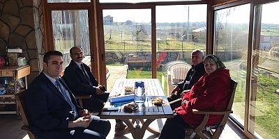 Kaymakam Abacı, Depremzede Ailelere Ziyaretlerini Sürdürüyor