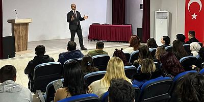 Kaymakam Abacı, Gençlerle Buluştu