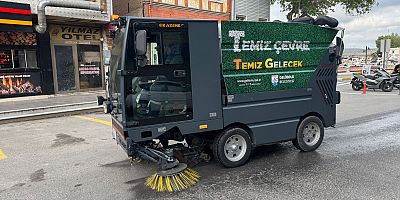 Kompakt Yol Süpürme Makinesi Hizmete Başladı