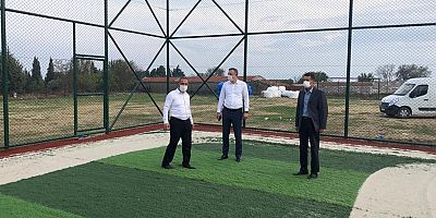 Köylerdeki Halı Saha Çalışmaları Tamamlanmak Üzere