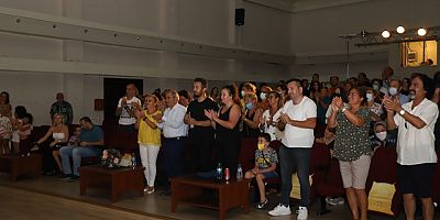 Merve Bebek İçin Düzenlenen Tiyatro Ayakta Alkışlandı