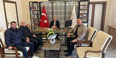 MHP İlçe Teşkilatından Öğretmenler Günü Ziyareti