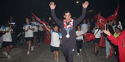 Milli Okçumuz Tümer’e İlçemizde Coşkulu Karşılama