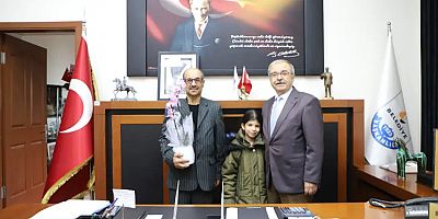 Minik Nisa’dan Başkan Özacar’a Ziyaret