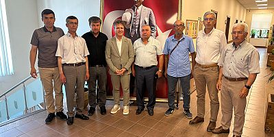 Muhtarlar Derneği’nden Başkan Soyuak’a Ziyaret