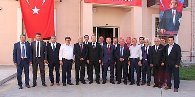 Muhtarlar Tam Kadro Bayrama Katıldı