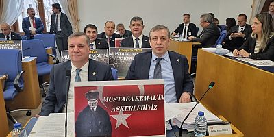 ‘Mustafa Kemal’in Askerleriyiz İfadesi Kimi, Niye Rahatsız Ediyor’