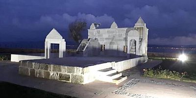 Namazgah Yine Geceleri Pırıl Pırıl