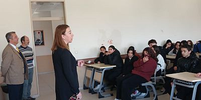 Öğrencilere Tüketici Hakları Eğitimi Verildi