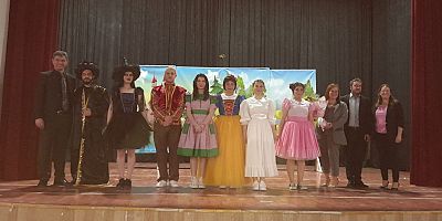 Öğrencilere Türkiye’de İŞKUR’un Önemi Tiyatroyla Anlatıldı