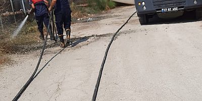 Otluk Alanda Çıkan Yangın Söndürüldü