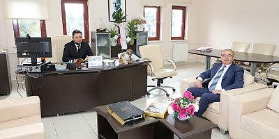 Özacar’dan Tıp Bayramı Ziyaretleri