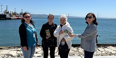 Sağlık Ekiplerinden Aşı Bilgilendirmesi