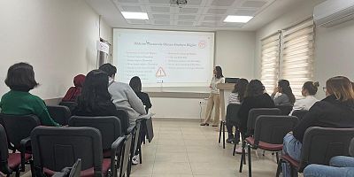 Sağlık Personeline Bağışıklama ve Hastalık Bildirimi Eğitimi