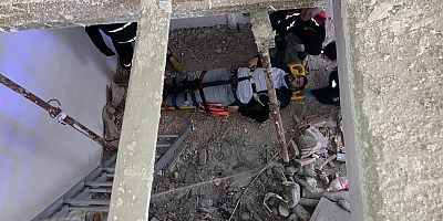 Şantiye Şefi İnşaattan Düşüp Yaralandı