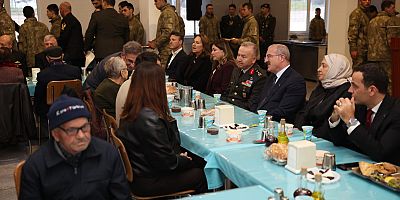 Şehit Aileleri, Gaziler ve Mehmetçikle İftar Yapıldı