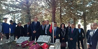 Şehit Öğretmen Nuriye Ak Kabri Başında Anıldı