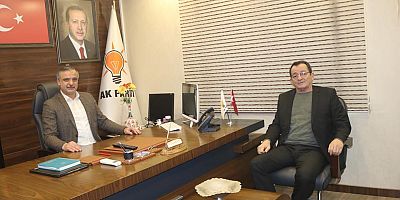 Tamer Altunay'dan AK Partiye Ziyaret
