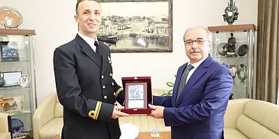 TCG Nusret Gemisi’nin Komutanından Başkan Özacar’a Ziyaret