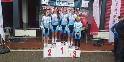 Triatloncularımız Şampiyonadan Dereceyle Döndüler