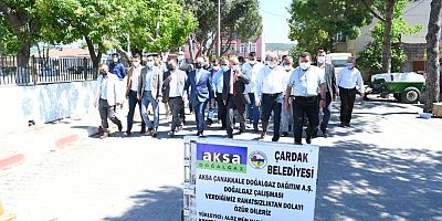 Turan, Çardak’taki Doğalgaz Çalışmalarını İnceledi