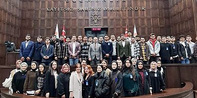 Turan, Gençlerle Buluştu