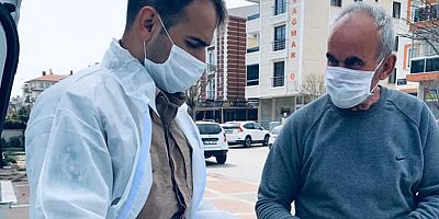 Vatandaşlara Maske Dağıtıldı