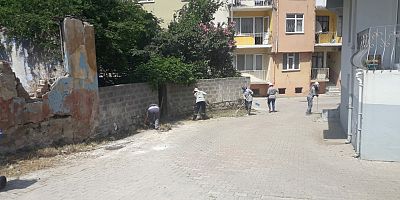 Yabani Ot Temizliği Yapıldı