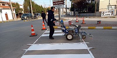 Yaya Geçidi Çizgileri Yenileniyor