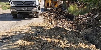 Yol Bakım Çalışmaları Devam Ediyor